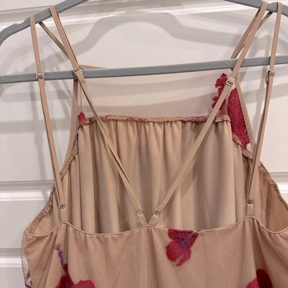 Tobi Embroidered Flowers Mesh Dress - Picture 5 of 6